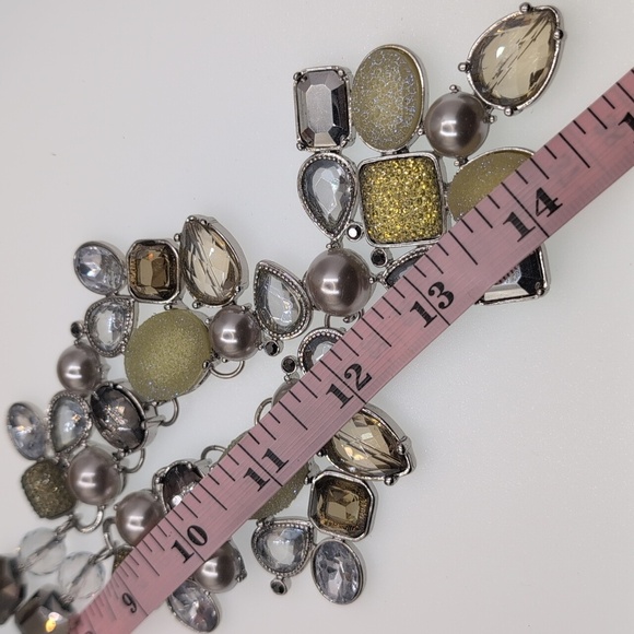 NWT Chicos Perry Bib Necklace Statement Yellow Pearls Clear Gemstones Silver - Picture 5 of 6